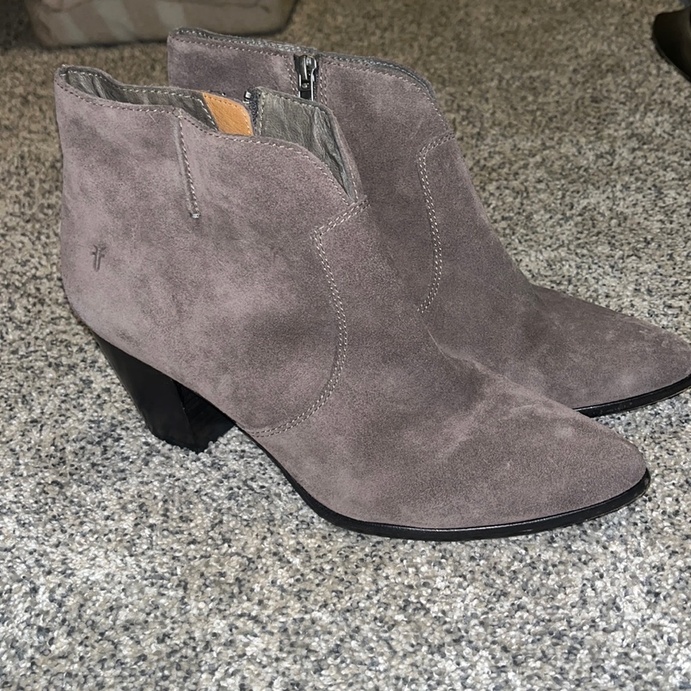 Frye Jennifer booties